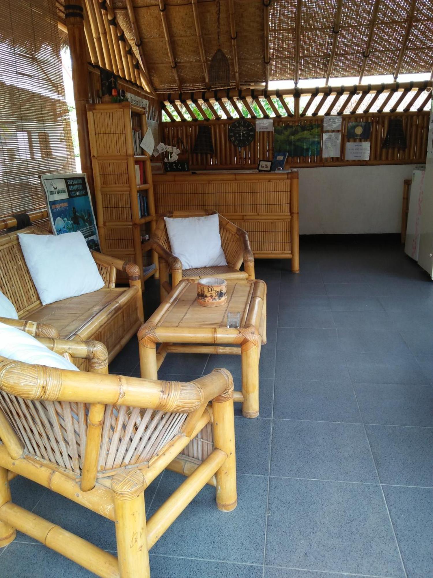 Tua Tua Keladi Bungalows กิลิไอร์ ห้อง รูปภาพ